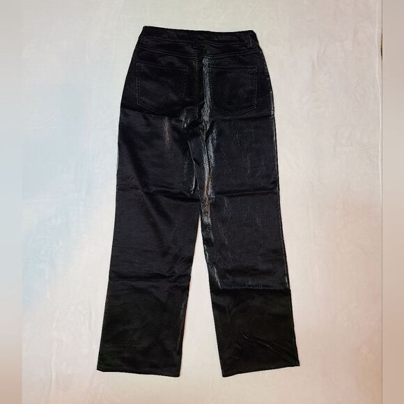 🌿"Forever 21"  pants ( leather look) size M. - Picture 6 of 11